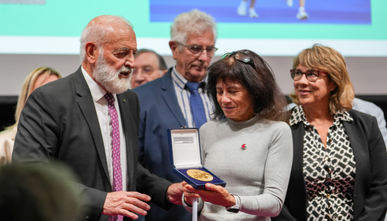 remise de médaille par le président de l'Hérault, Kléber Mesquida, lundi 16 septembre 2024 à Montpellier © Rayan Delwaque / L'Echo du Languedoc.